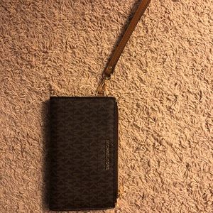 Adele Leather Smartphone Wallet